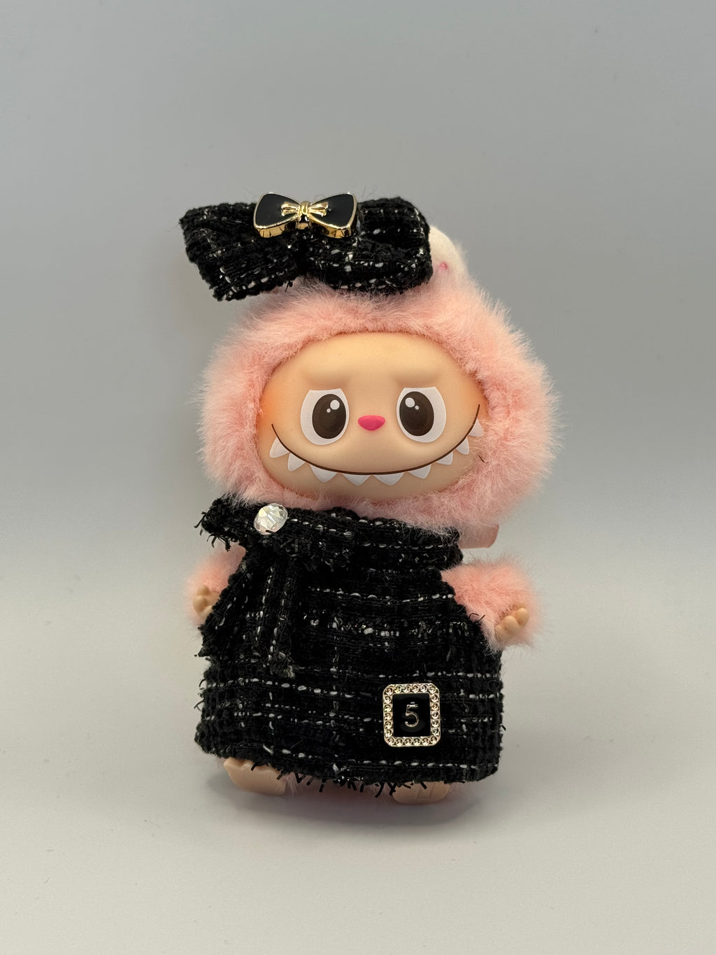 Number 5 Dress and Bow - fits V4 PFL Labubu (Doll not included)