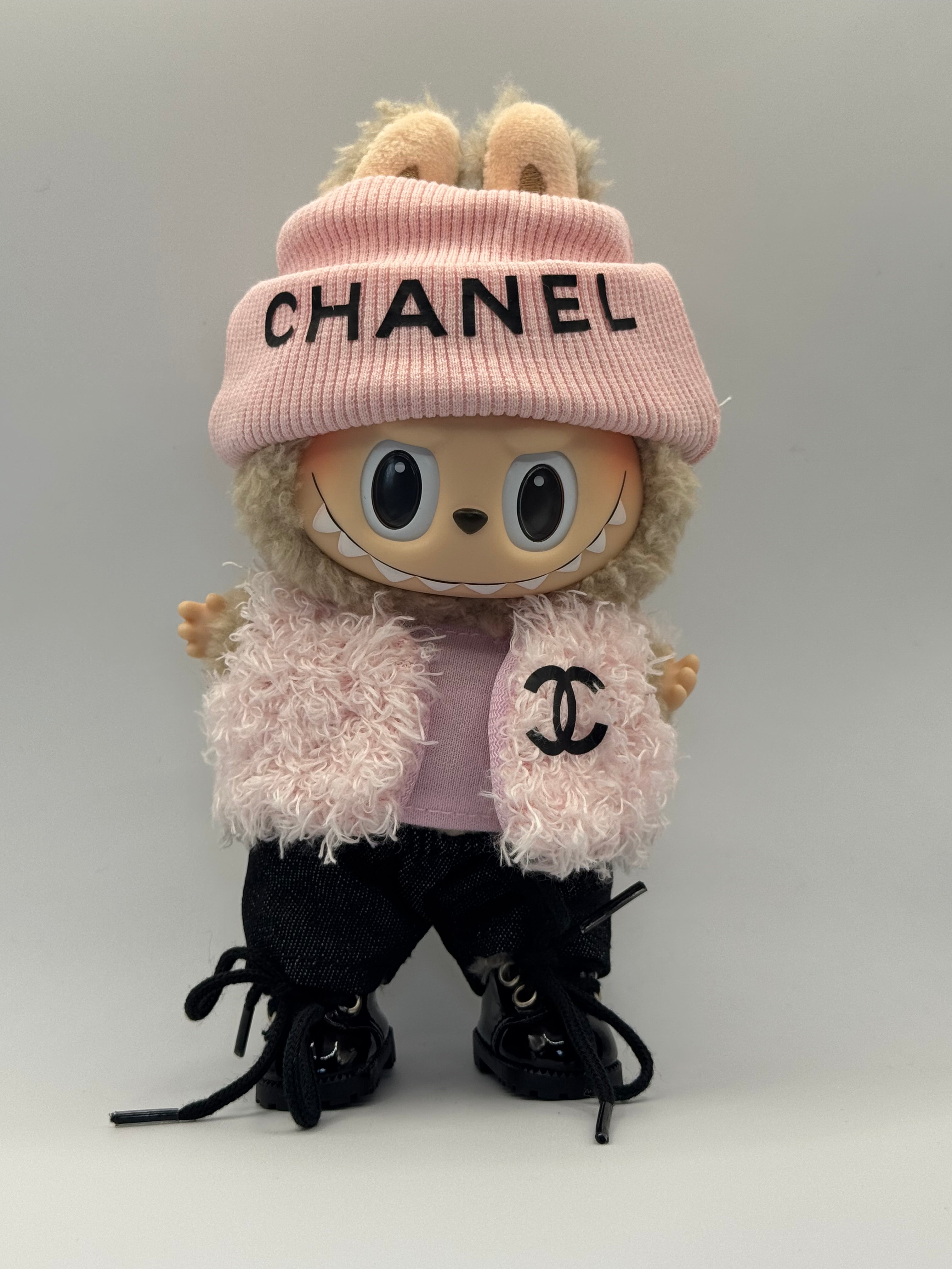 "CC" winter wear, fits V1-3 Labubu Doll, (doll not included)