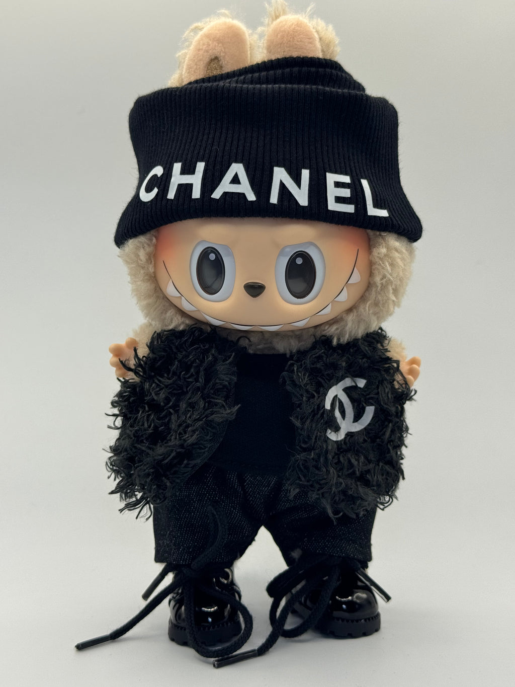 "CC" winter wear, fits V1-3 Labubu Doll, (doll not included)