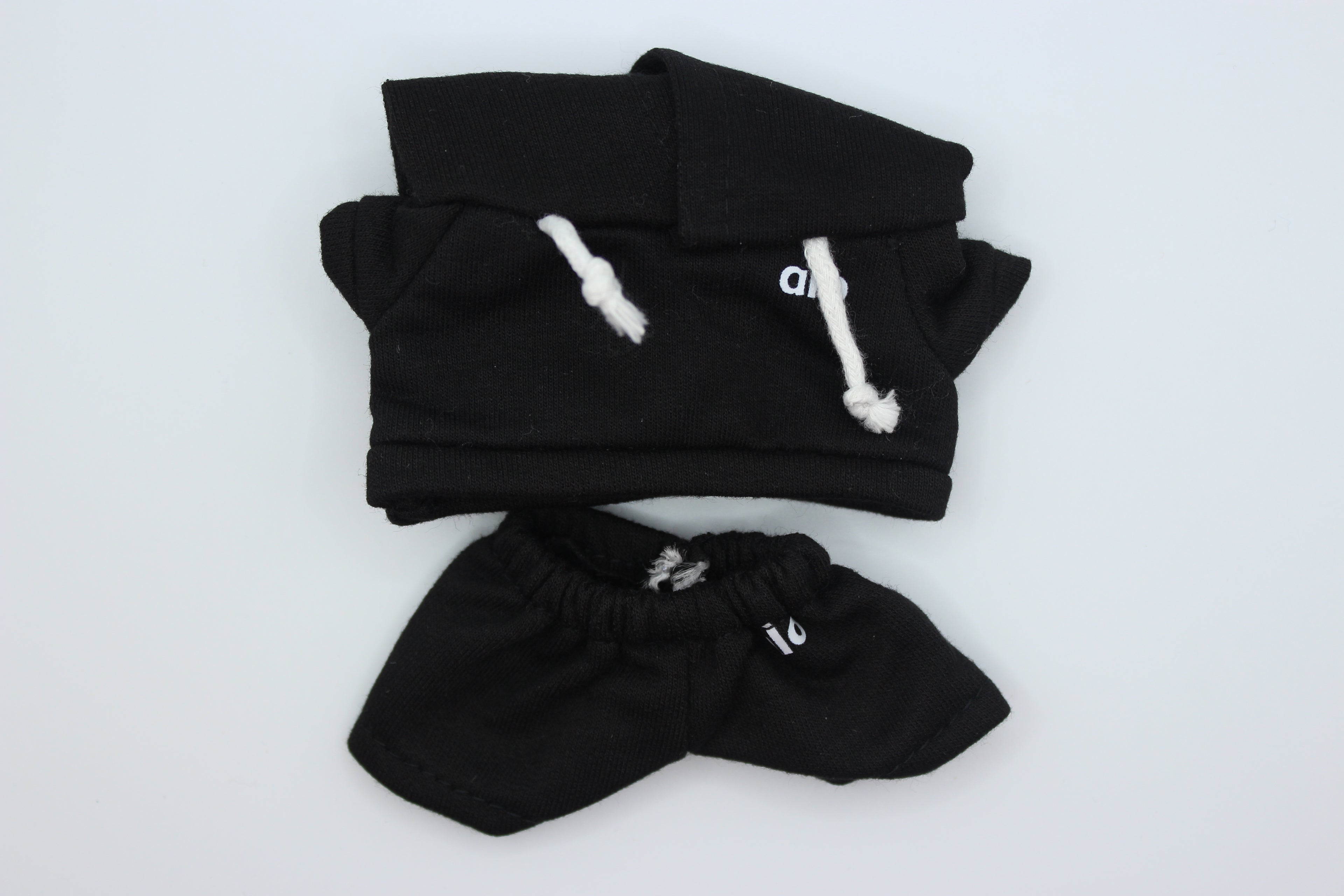 "Alo" inspired sweatsuit fits version 1-3 Labubu Doll (Doll not included)